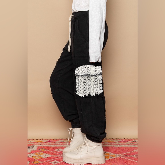 🏝️ POL “Rebel Crochet Joggers” | Black - Picture 6 of 7